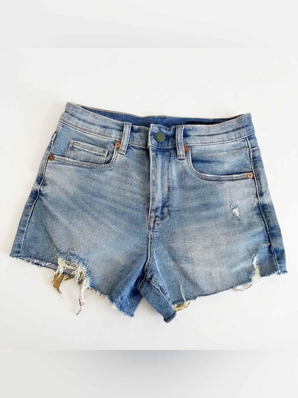 BLANK NYC Distressed Denim Cut Off Shorts | Size 26 | Excellent Condition